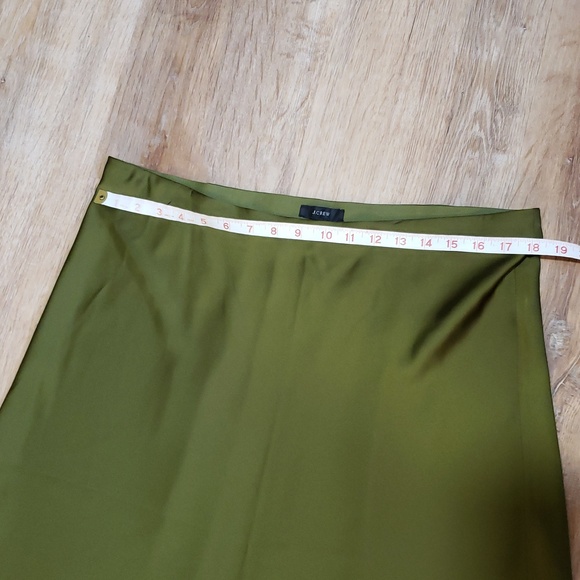 NWOT J Crew Midi Pull-on Slip Skirt In "Olive", XL - Picture 5 of 6